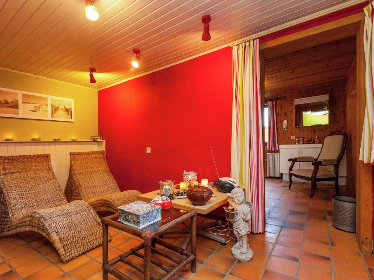 Charming Holiday Home In Malmedy With Sauna Zimmer foto